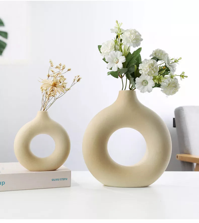 Ceramic Hollow Circle Vases