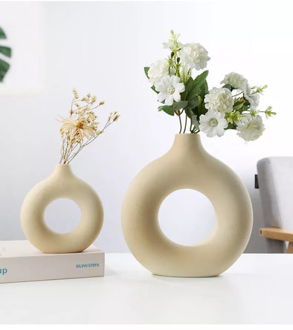 Ceramic Hollow Circle Vases